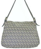 FENDI（フェンディ）ハンドバッグ グレー サイズ:- レディース/2200696050053