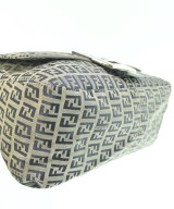 FENDI（フェンディ）ハンドバッグ グレー サイズ:- レディース/2200696050053