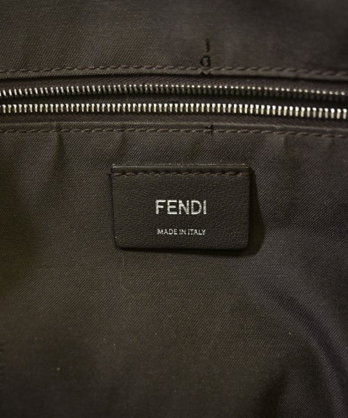 FENDI（フェンディ）ショルダーバッグ 茶 サイズ:- レディース/2200702089022