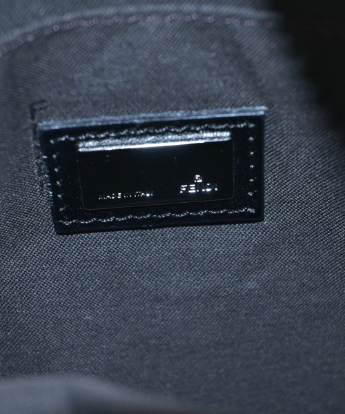 FENDI（フェンディ）ショルダーバッグ カーキ サイズ:- レディース/2200702125119