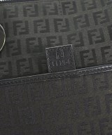 FENDI（フェンディ）ショルダーバッグ カーキ サイズ:- レディース/2200702125119