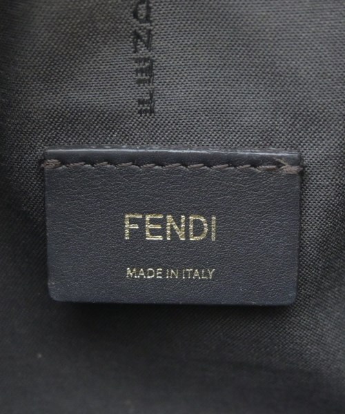 FENDI（フェンディ）ショルダーバッグ 茶 サイズ:- レディース/2200702125669