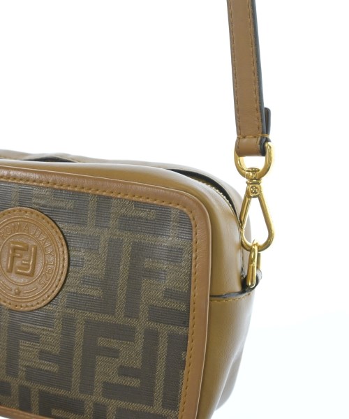 FENDI（フェンディ）ショルダーバッグ 茶 サイズ:- レディース/2200702125669