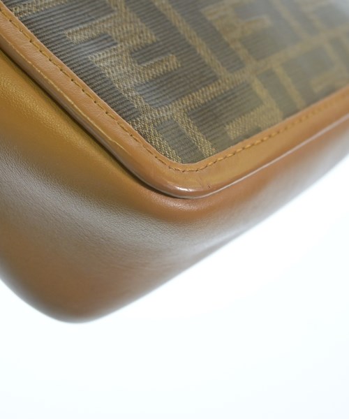 FENDI（フェンディ）ショルダーバッグ 茶 サイズ:- レディース/2200702125669