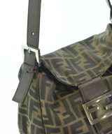FENDI（フェンディ）ショルダーバッグ 茶 サイズ:- レディース/2200702125713