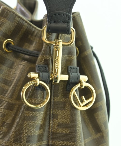 FENDI（フェンディ）ショルダーバッグ 茶 サイズ:- レディース/2200702127274