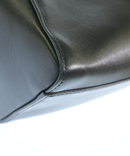 FENDI（フェンディ）ハンドバッグ 黒 サイズ:- レディース/2200654784013