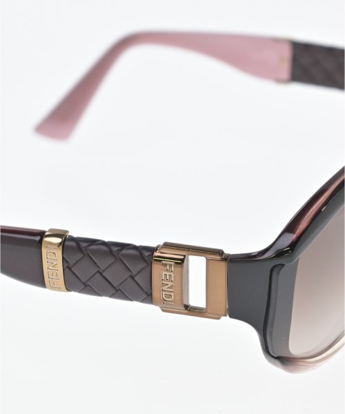 FENDI（フェンディ）サングラス 黒 サイズ:- レディース/2200656577040
