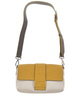 FENDI（フェンディ）ショルダーバッグ 黄 サイズ:- レディース/2200656861279