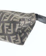 FENDI（フェンディ）ポーチ 茶 サイズ:- レディース/2200656861439