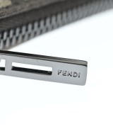FENDI（フェンディ）ポーチ 茶 サイズ:- レディース/2200656861439
