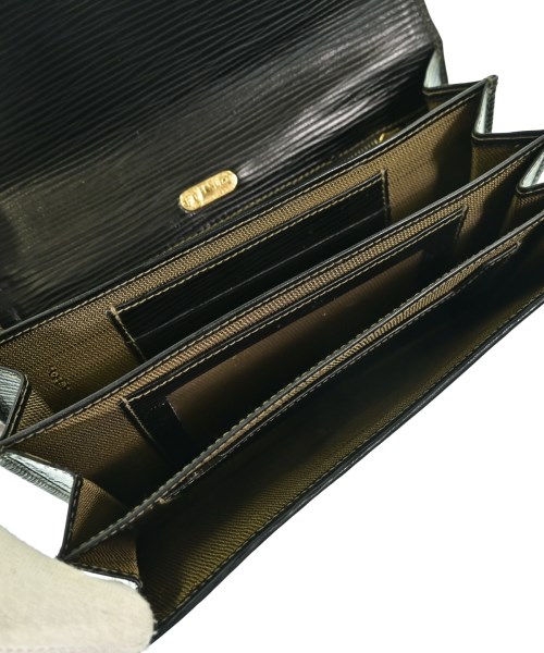 FENDI（フェンディ）ショルダーバッグ 茶 サイズ:- レディース/2200656861965