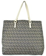 FENDI（フェンディ）ショルダーバッグ グレー サイズ:- レディース/2200656862269