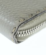 FENDI（フェンディ）財布・コインケース グレー サイズ:- レディース/2200654017302