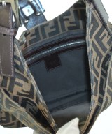 FENDI（フェンディ）ショルダーバッグ 茶 サイズ:- レディース/2200659554017