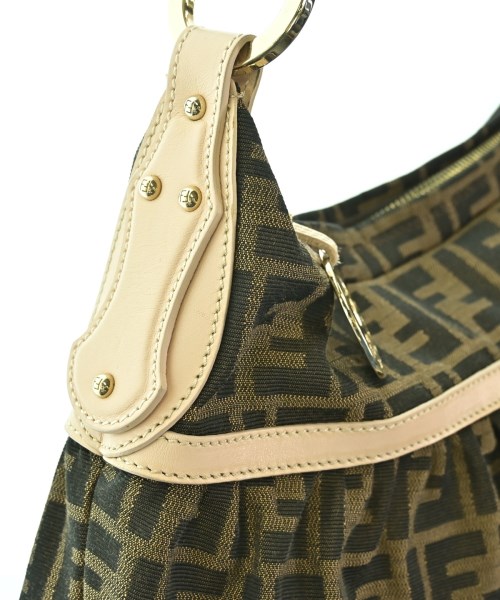 FENDI（フェンディ）ショルダーバッグ 茶 サイズ:- レディース/2200660766355