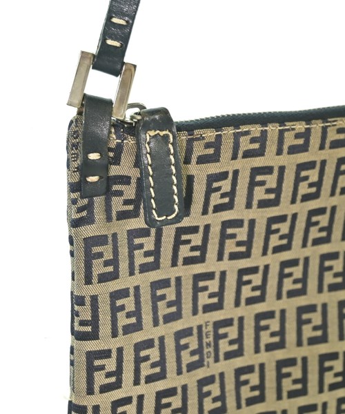 FENDI（フェンディ）ショルダーバッグ ベージュ サイズ:- レディース/2200713625240