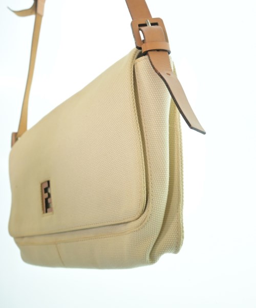 FENDI（フェンディ）ショルダーバッグ ベージュ サイズ:- レディース/2200713625509