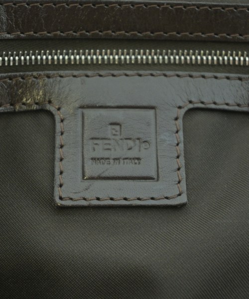 FENDI（フェンディ）ショルダーバッグ 茶 サイズ:- レディース/2200713627725
