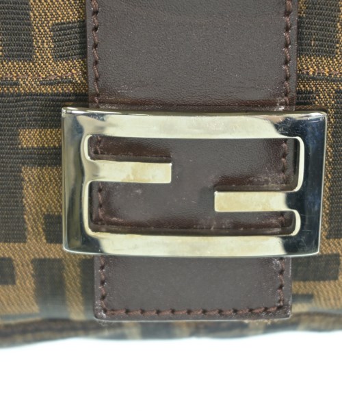 FENDI（フェンディ）ショルダーバッグ 茶 サイズ:- レディース/2200713627725