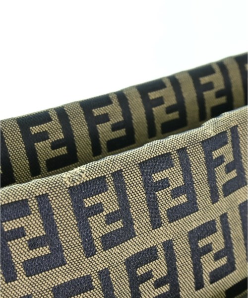 FENDI（フェンディ）ショルダーバッグ ベージュ サイズ:- レディース/2200713629156