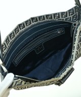 FENDI（フェンディ）ショルダーバッグ ベージュ サイズ:- レディース/2200713629156