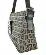 FENDI（フェンディ）ショルダーバッグ ベージュ サイズ:- レディース/2200713629156