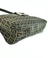 FENDI（フェンディ）ショルダーバッグ ベージュ サイズ:- レディース/2200713629156