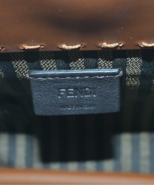 FENDI（フェンディ）ショルダーバッグ 茶 サイズ:- レディース/2200713630046