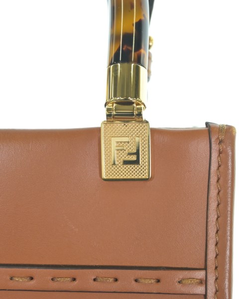 FENDI（フェンディ）ショルダーバッグ 茶 サイズ:- レディース/2200713630046