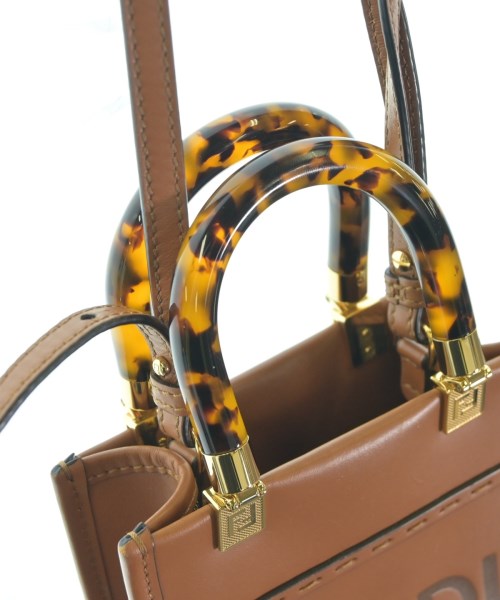 FENDI（フェンディ）ショルダーバッグ 茶 サイズ:- レディース/2200713630046