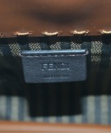 FENDI（フェンディ）ショルダーバッグ 茶 サイズ:- レディース/2200713630046