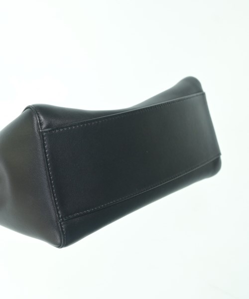 FENDI（フェンディ）ショルダーバッグ 黒 サイズ:- レディース/2200716252740