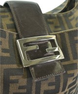 FENDI（フェンディ）ショルダーバッグ 茶 サイズ:- レディース/2200716267454