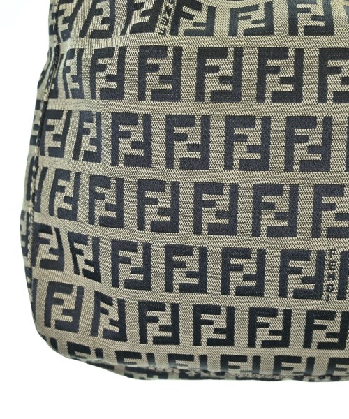 FENDI（フェンディ）ショルダーバッグ グレー サイズ:- レディース/2200716267553
