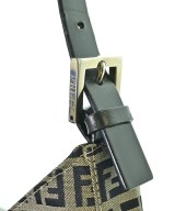 FENDI（フェンディ）ショルダーバッグ グレー サイズ:- レディース/2200716267553