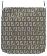 FENDI（フェンディ）ショルダーバッグ 茶 サイズ:- レディース/2200716318019