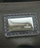 FENDI（フェンディ）ショルダーバッグ 茶 サイズ:- レディース/2200716318019