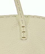 FENDI（フェンディ）ハンドバッグ 白 サイズ:- レディース/2200716318125