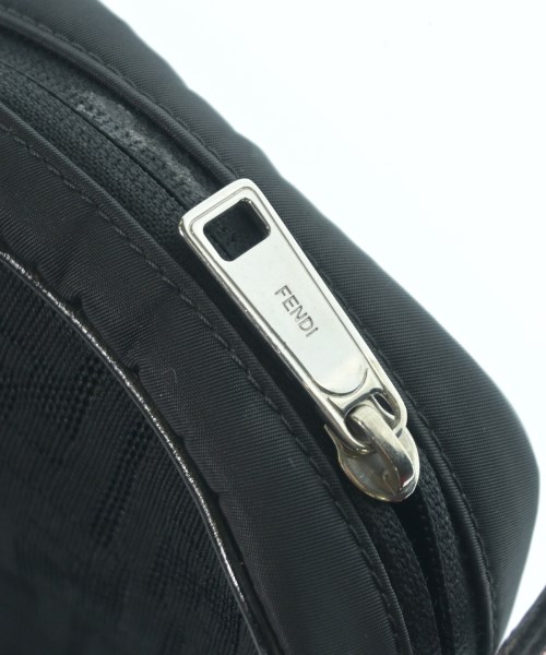 FENDI（フェンディ）ショルダーバッグ 黒 サイズ:- レディース/2200716318651