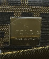 FENDI（フェンディ）ショルダーバッグ 茶 サイズ:- レディース/2200718513306