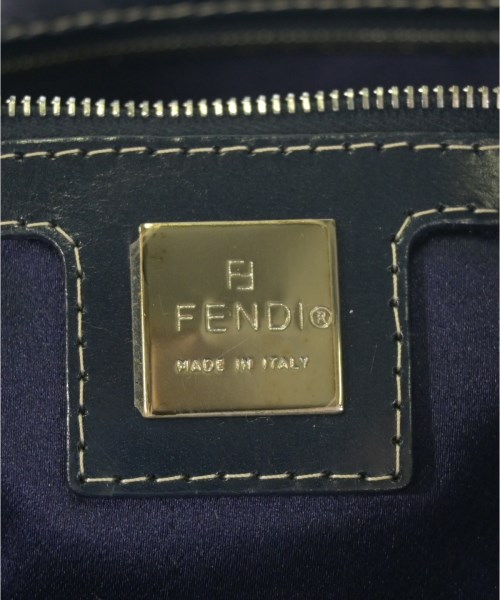 FENDI（フェンディ）ハンドバッグ グレー サイズ:- レディース/2200718513368