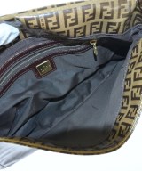 FENDI（フェンディ）ショルダーバッグ ベージュ サイズ:- レディース/2200718513443