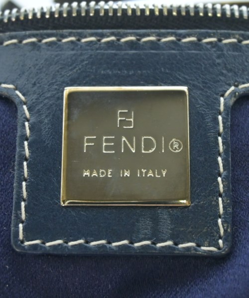 FENDI（フェンディ）ショルダーバッグ グレー サイズ:- レディース/2200718710514