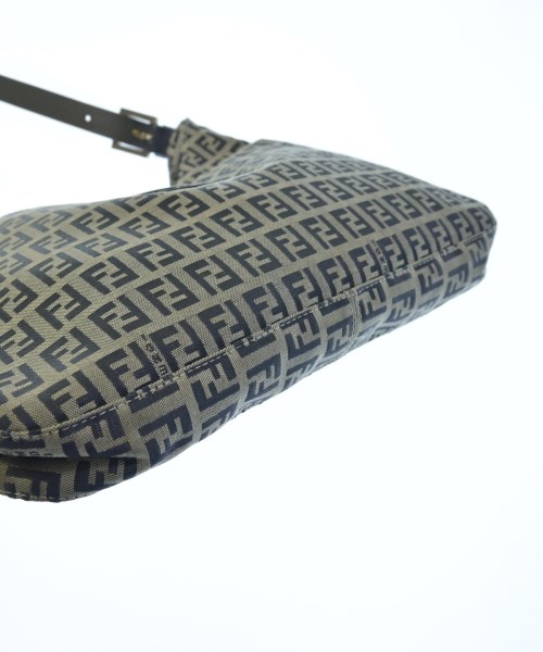 FENDI（フェンディ）ショルダーバッグ グレー サイズ:- レディース/2200718710514