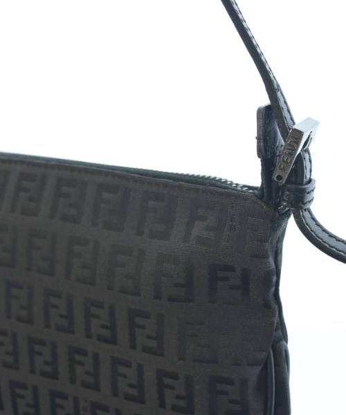 FENDI（フェンディ）ショルダーバッグ 黒 サイズ:- レディース/2200719632020