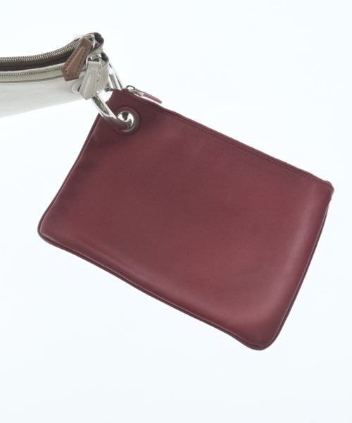 FENDI（フェンディ）ポーチ 赤 サイズ:- レディース/2200642196033