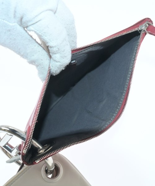 FENDI（フェンディ）ポーチ 赤 サイズ:- レディース/2200642196033