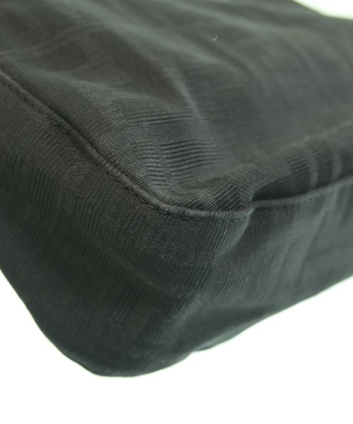 FENDI（フェンディ）ショルダーバッグ 黒 サイズ:- レディース/2200646144092