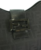 FENDI（フェンディ）ショルダーバッグ 黒 サイズ:- レディース/2200646144092